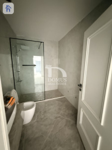 منزل مقابل الحديقة صورة 17