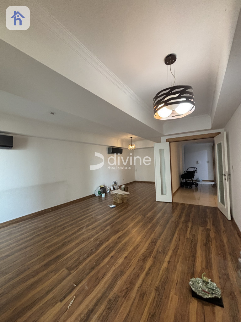 Spacious Apartment in Prime Location