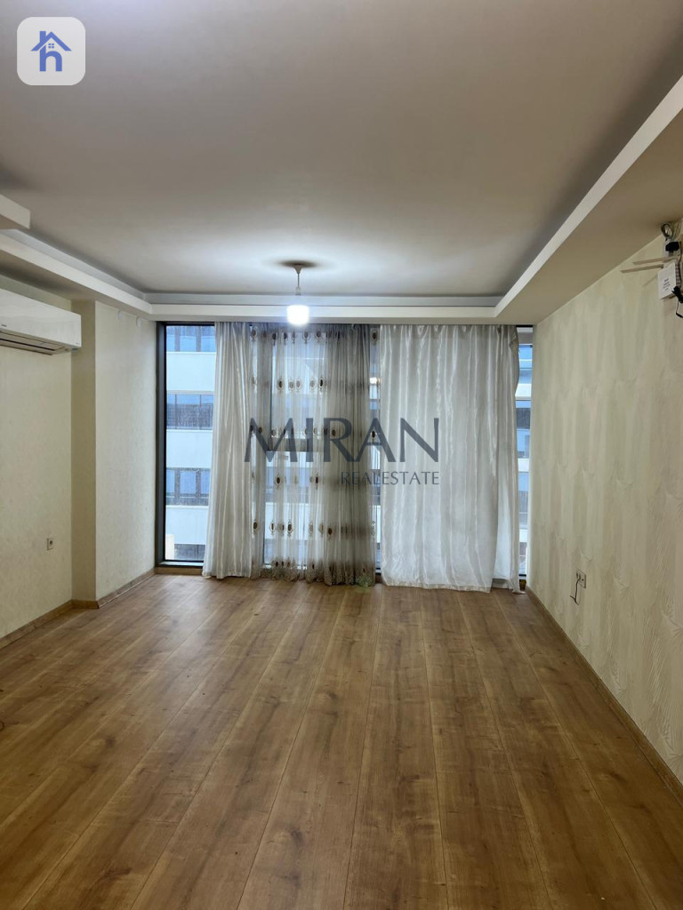 شوقەیەکی ئارام و یەک ژووری نوستن لە ستار تاوەرز