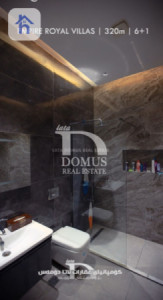 Luxurious Villa in Prime Location Image 12