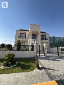 منزل واسع مع عدة غرف image 2