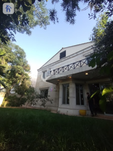 Spacious Commercial House in English Village image 2