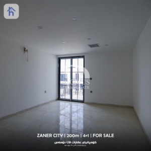 Spacious house with multiple rooms Resim 14