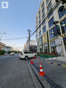 Spacious Office on Waziran Bakhtyari Street image 3
