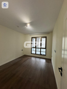 Cozy Two-Bedroom Apartment in Great Location Image 6