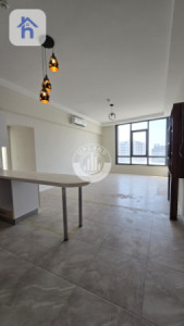 Cozy apartment in Empire Diamond Image 3