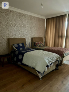 شوقەی ڕاخراو بۆ کرێ وێنە 6