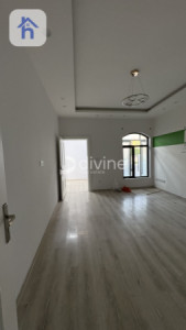 Spacious Office in Italian Village, Erbil image 4