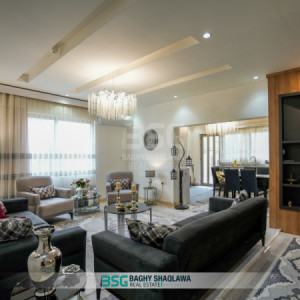 Corner House Image 12