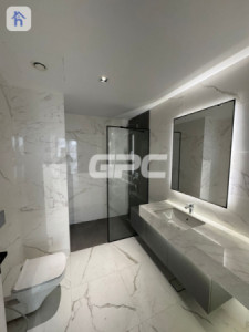 Modern Apartment with Beautiful Views Resim 10