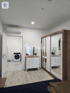 Modern Apartment with Great Views Image 5