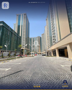 Spacious apartment in Empire Square Resim 7