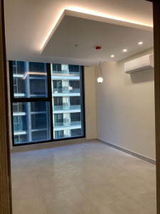120m Street View Apartment image 2