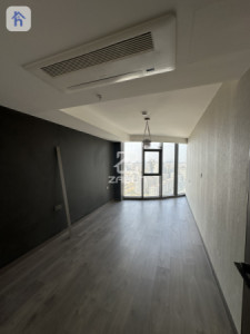 Elegant Apartment with 1 Bedroom — 1