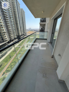 Modern 2-Bedroom Apartment in Rami Tower Image 4