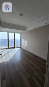 Elegant 2-bedroom apartment in central location Image 5