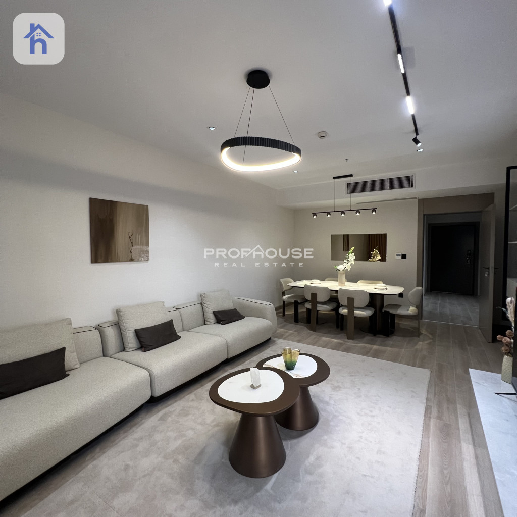 Luxurious 2-Bedroom Apartment in Prime Location Resim 2