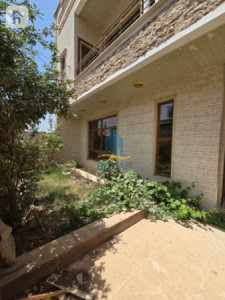 House For Rent image 2
