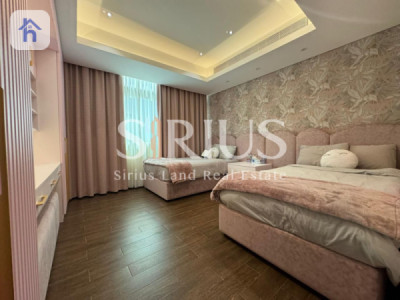 Luxurious Town House with Modern Amenities Image 14
