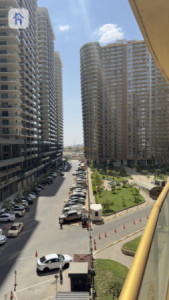 Spacious Apartment in Roya Tower image 3