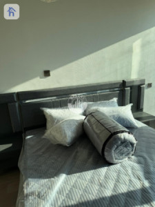 شوقەی ڕاخراو بۆ فرۆشتن وێنە 12