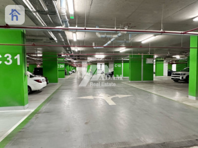 Bright and Spacious Studio in Prime Location Image 10