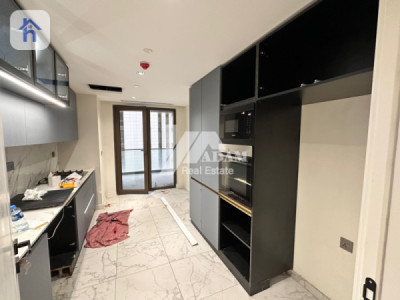 شقة واسعة بإطلالة خلابة صورة 9