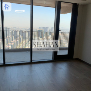 Spacious Apartment Image 3