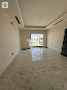 House with 4 Bedrooms in Aram City 2 Image 15