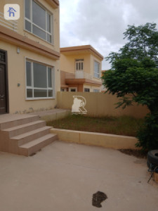 One Floor House Image 3