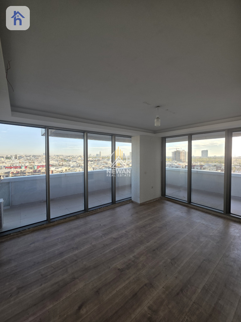 شوقەیەکی فراوانی 3 ژووری نوستن