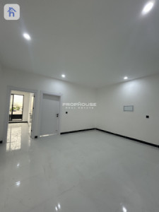 Modern House image 6
