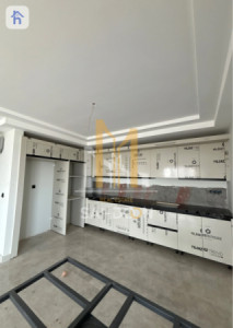Luxurious Apartment in Rami Towers Image 5