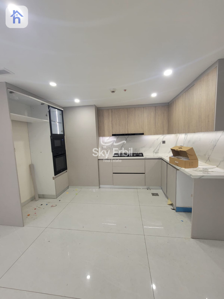 Spacious Apartment with Stunning Views Resim 2