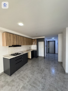 Spacious Apartment with Stunning View image 1