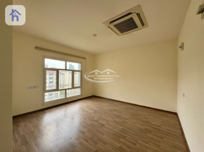Luxurious apartment in prime location Image 8