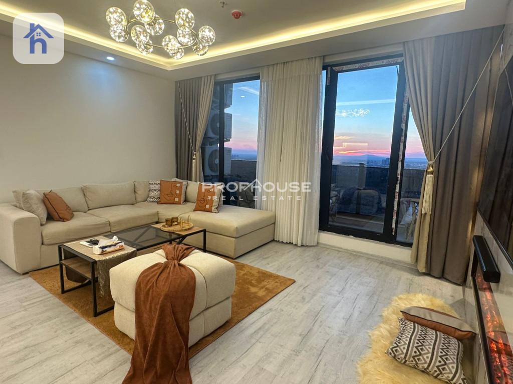 Modern Furnished Apartment with Stunning Views