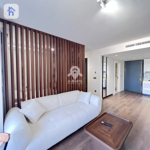 Cozy 1 Bedroom Apartment with Great Views image 2