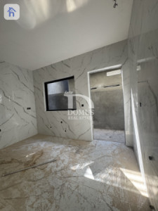 House with 4 Bedrooms in Aram City 2 Image 7