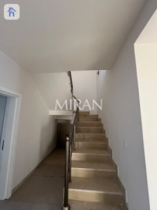Large House with Multiple Rooms image 10
