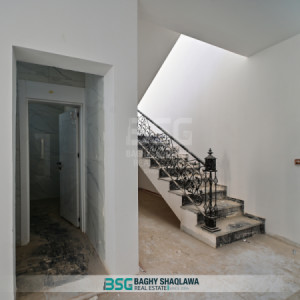 Spacious house with 5 bedrooms Image 6