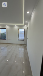Spacious Family Home in American Village Resim 30