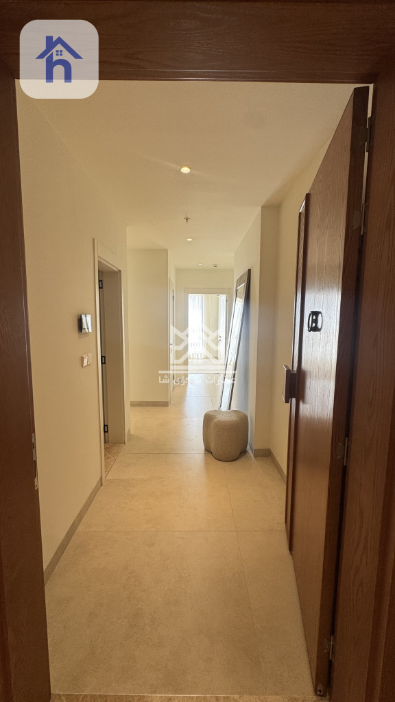 Cozy 3-Bedroom Apartment in Erbil Image 18