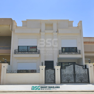 House (200m²) image 1