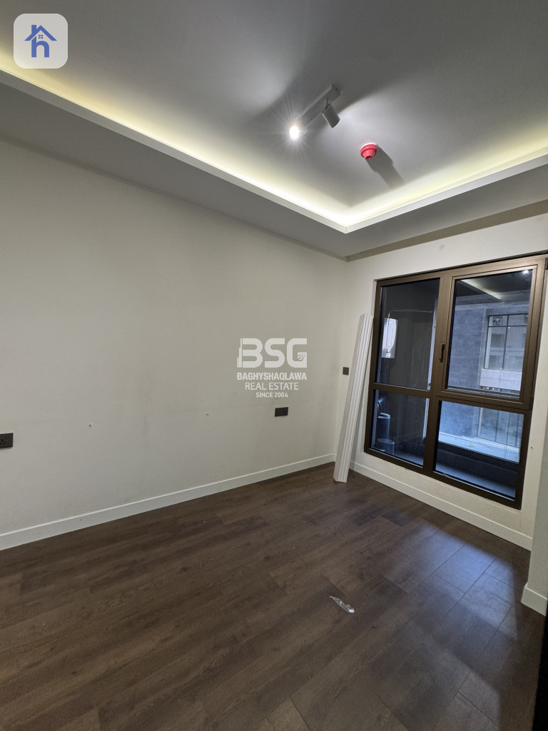 Studio Living in Boulevard