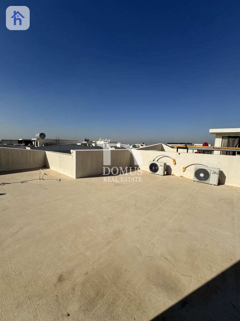 House (240m²) Image 20