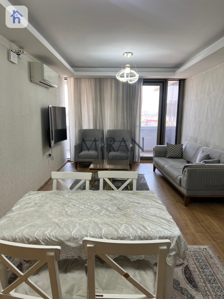 شقة حديثة في موقع متميز