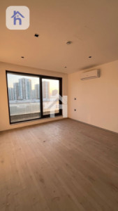 Modern House Image 15
