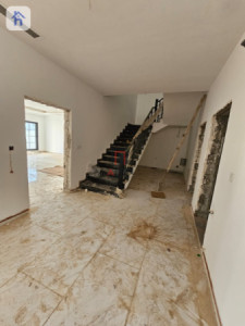 Spacious house in Aram Village 2 Image 10