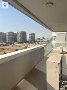 Spacious Apartment with Stunning Views Resim 7